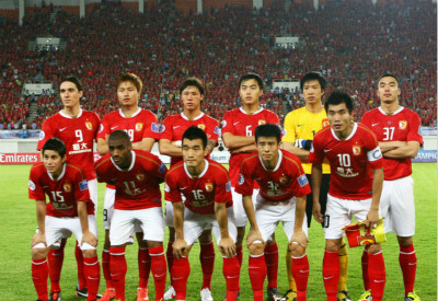 快船vs老鹰前瞻：哈登PK约翰逊，两队皆欲取胜终止颓势（快船战老鹰前瞻：哈登对决约翰逊，双方力拼胜利止住颓势）